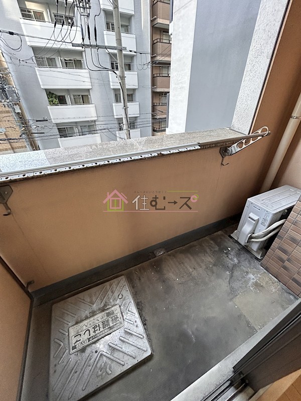 プレサンス本町リアルシティ ベランダ