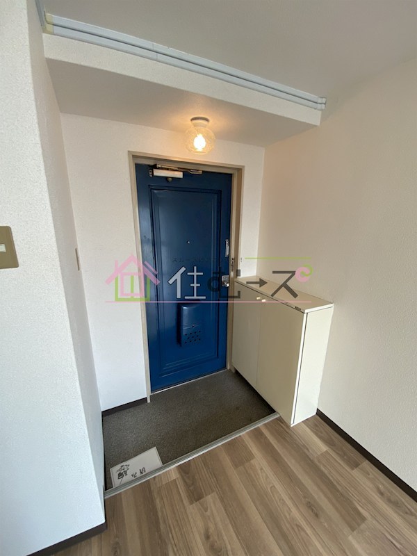 ロイヤル大今里 玄関