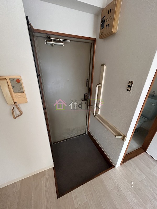 エクセシオール 玄関