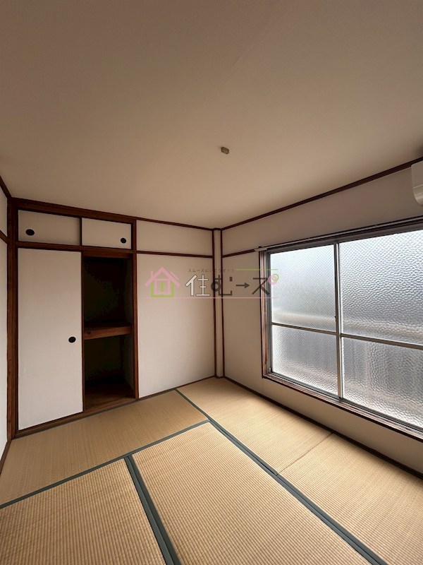 光ハイツ ベッドルーム