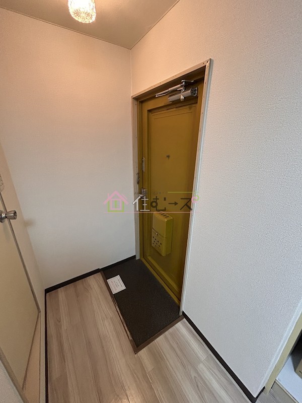 杉本スカイハイツ 玄関