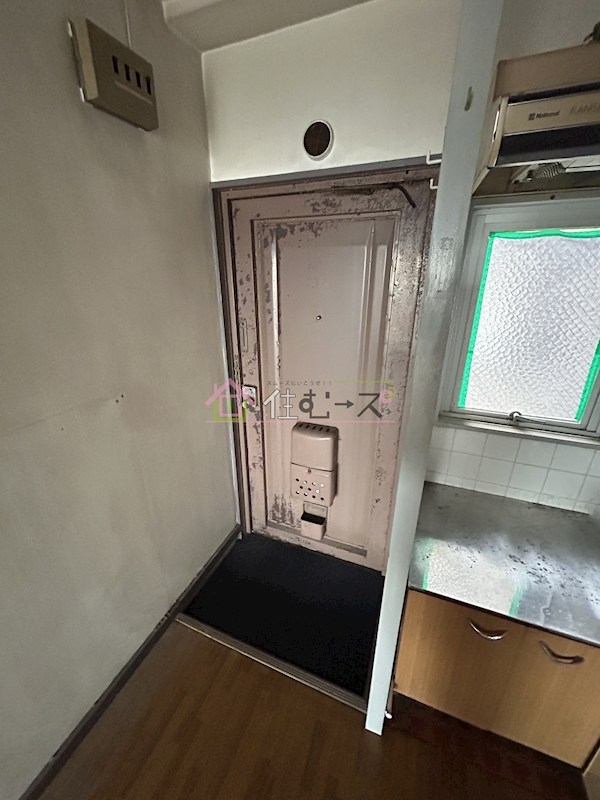 メゾン阪南 玄関