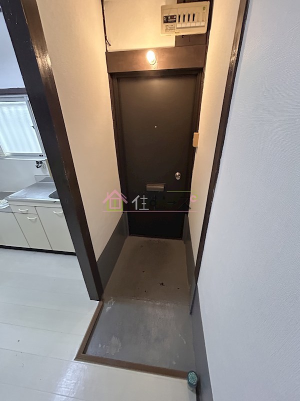 大領アパート 玄関