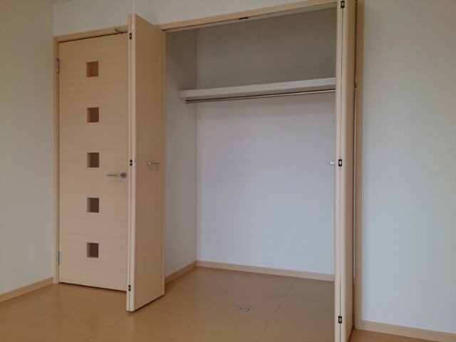 ブラッセル その他4