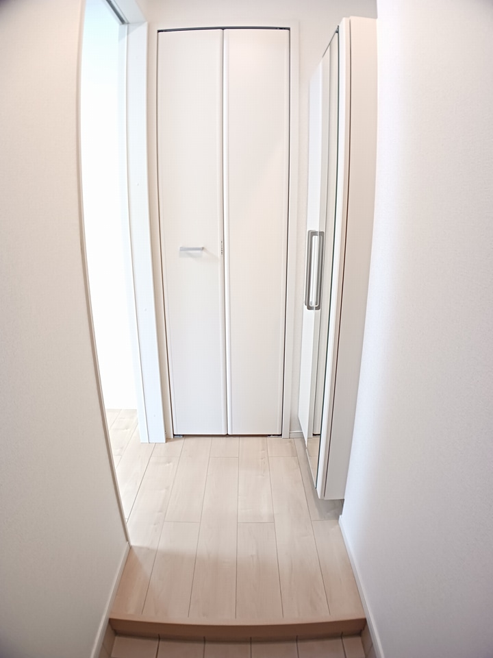 シャルマン大蓮北 玄関