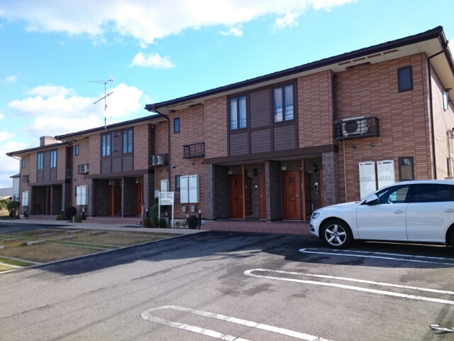 ジョリ－パ－トナ－ 外観