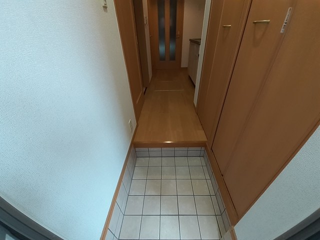 サギタリウス　レオ 玄関