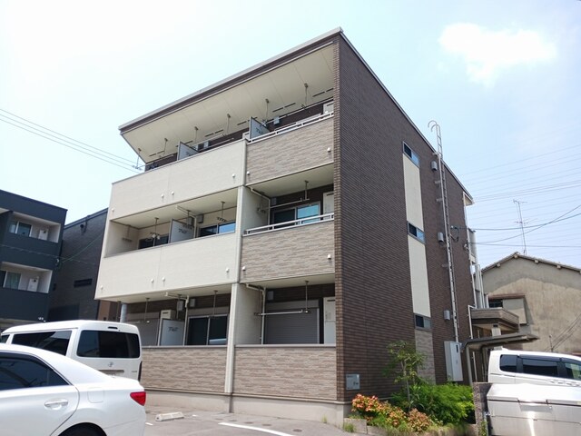 メゾン　エテルナ 外観