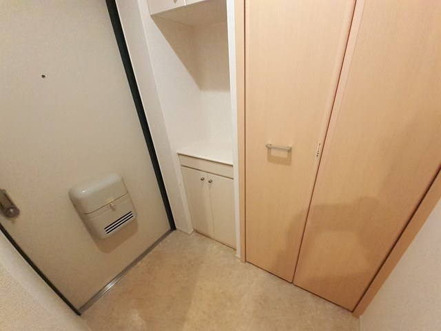 ココ・リヴァージュ 玄関