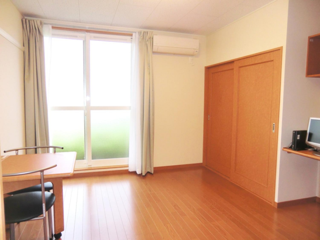 レオパレスコスモガーデン その他3