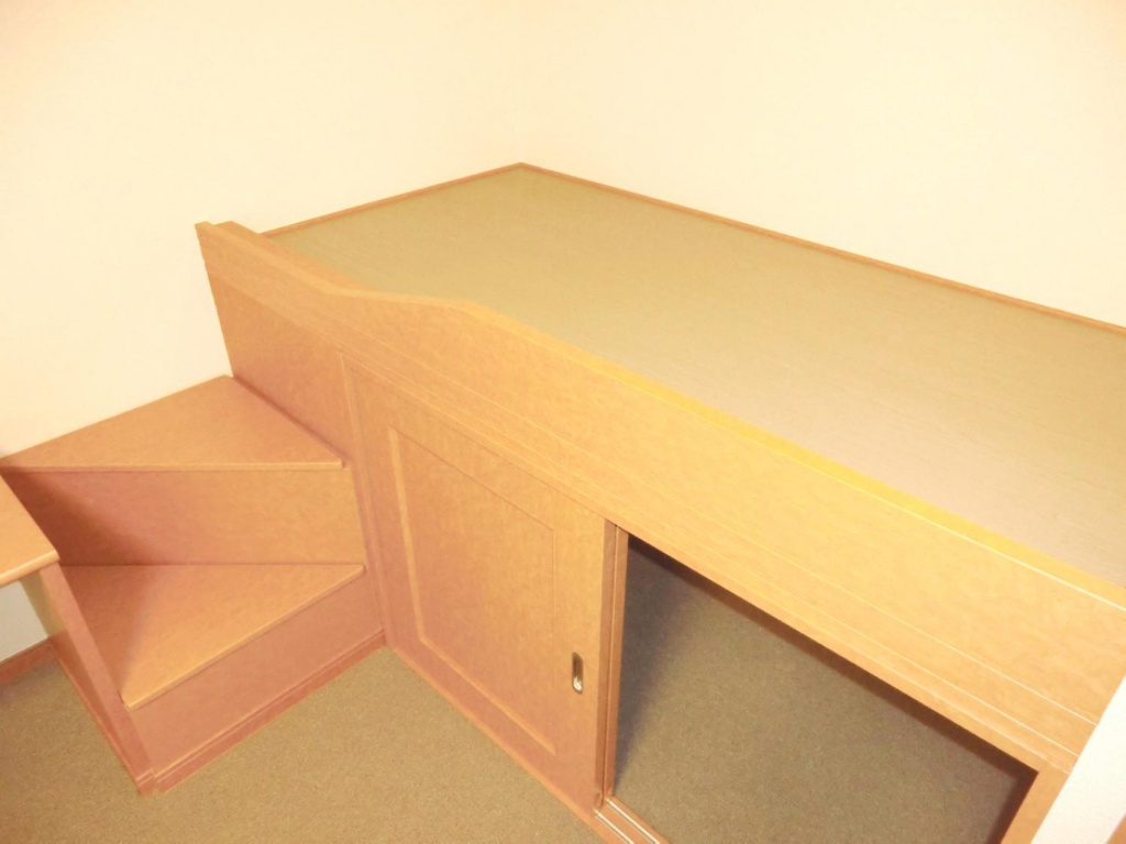 レオパレスコスモガーデン その他5