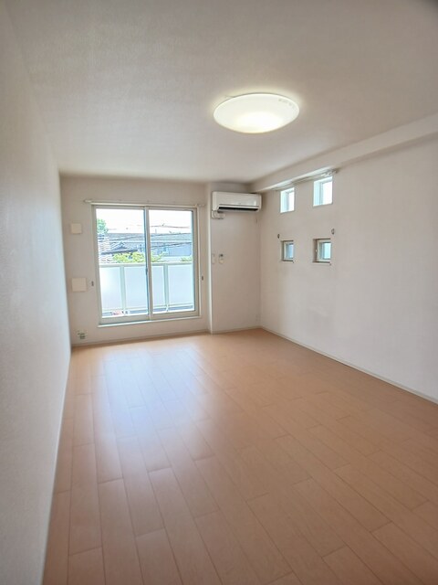 ピスケス リビング