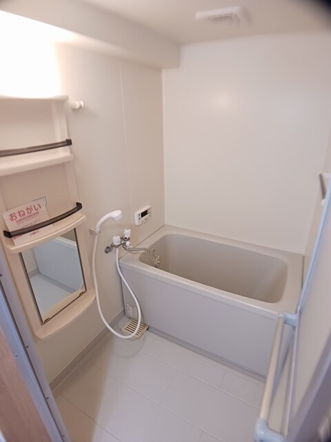 リブェール宝塚Ⅱ 風呂画像