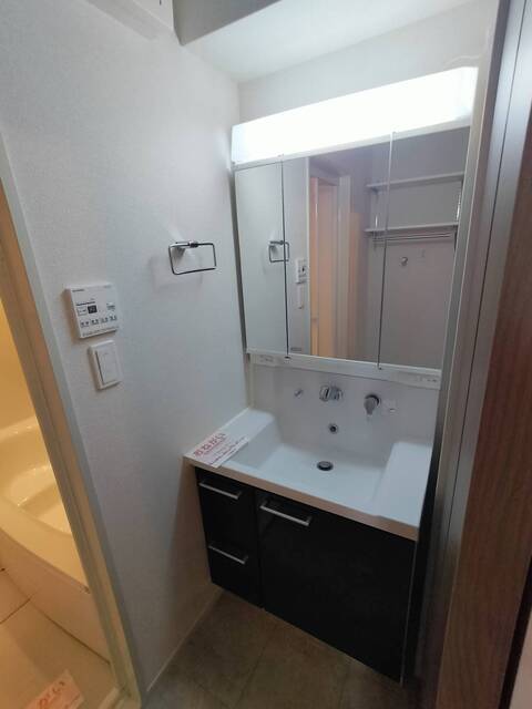 グレース讃良 その他1