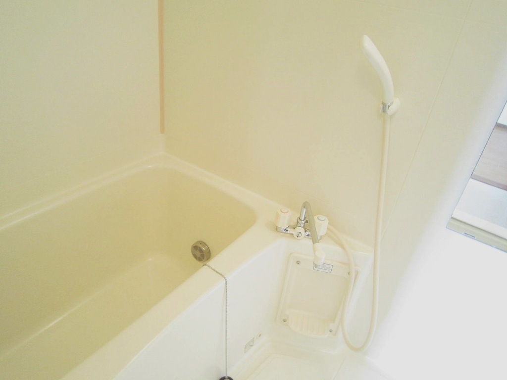 プリムロ－ズＡ 風呂画像