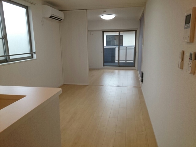 グレンディール　ティニー リビング