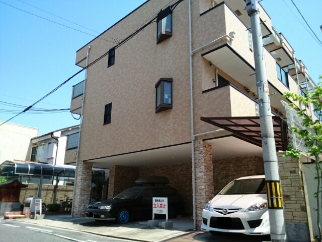 ソレイユ山坂 外観