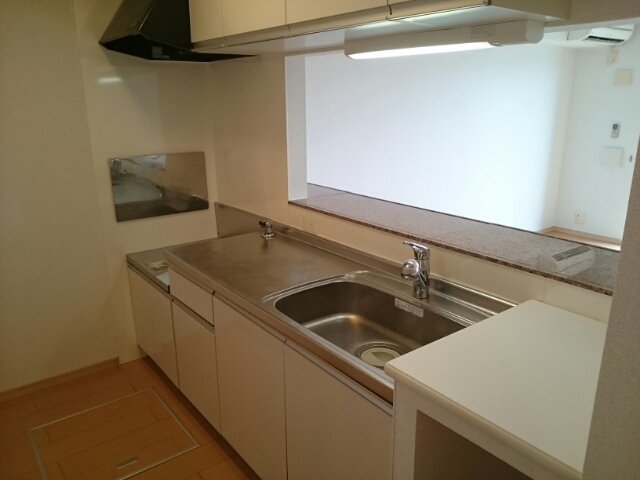 ガーデン　エレガント　Ⅱ キッチン