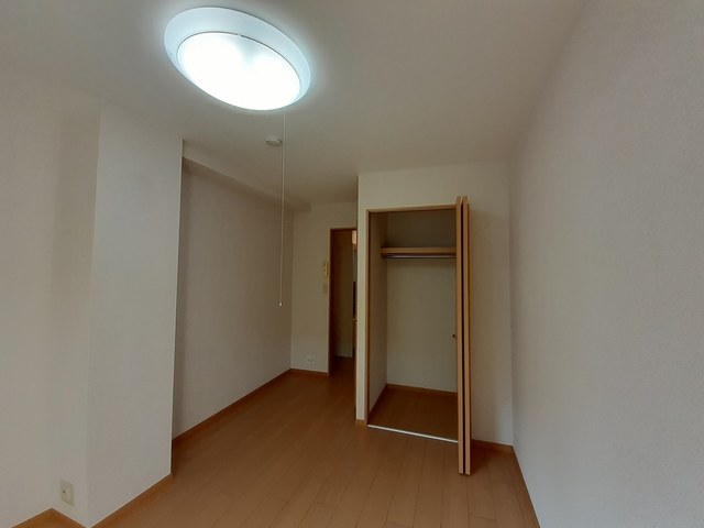 プロムナード歌島 リビング