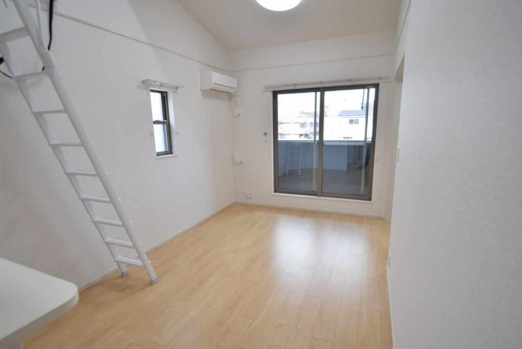 レジデンス　サピー リビング