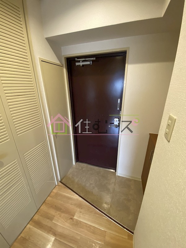 AXIS LIFE SAKURAGAWA 玄関