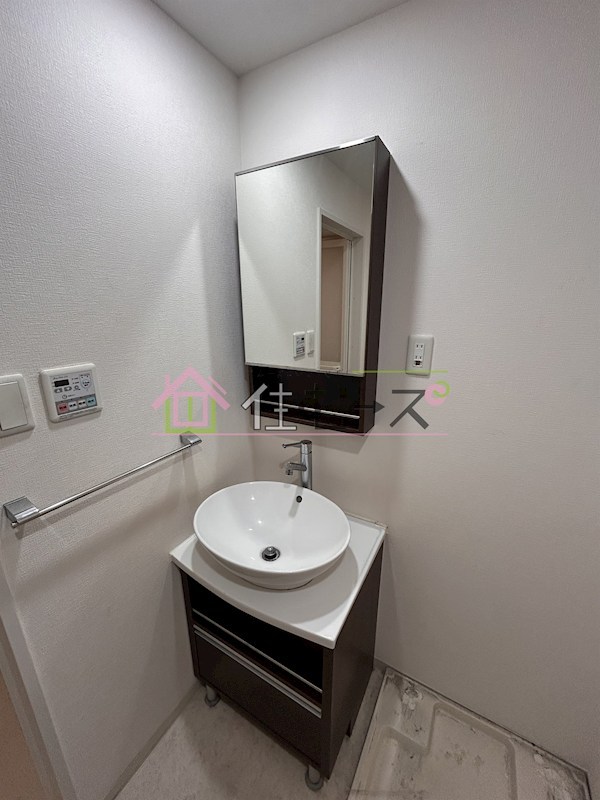 パウゼドーム前 その他5