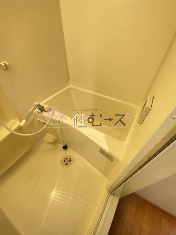 プレサンス難波OCAT前 風呂画像