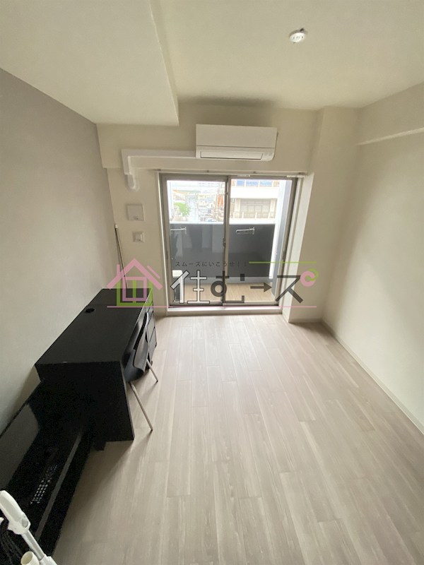 ファステート難波ミライズ ベッドルーム