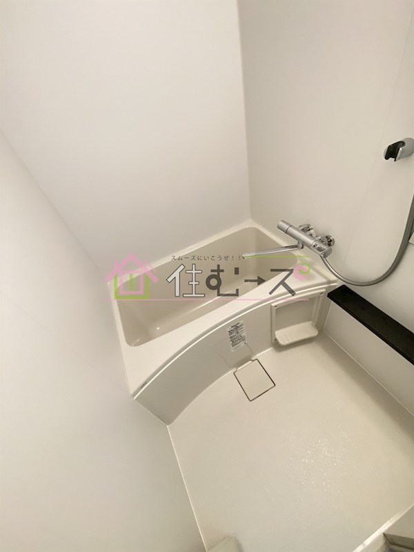 ファステート難波ミライズ 風呂画像