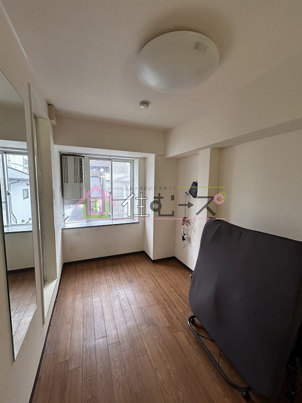 プレステア九条 ベッドルーム