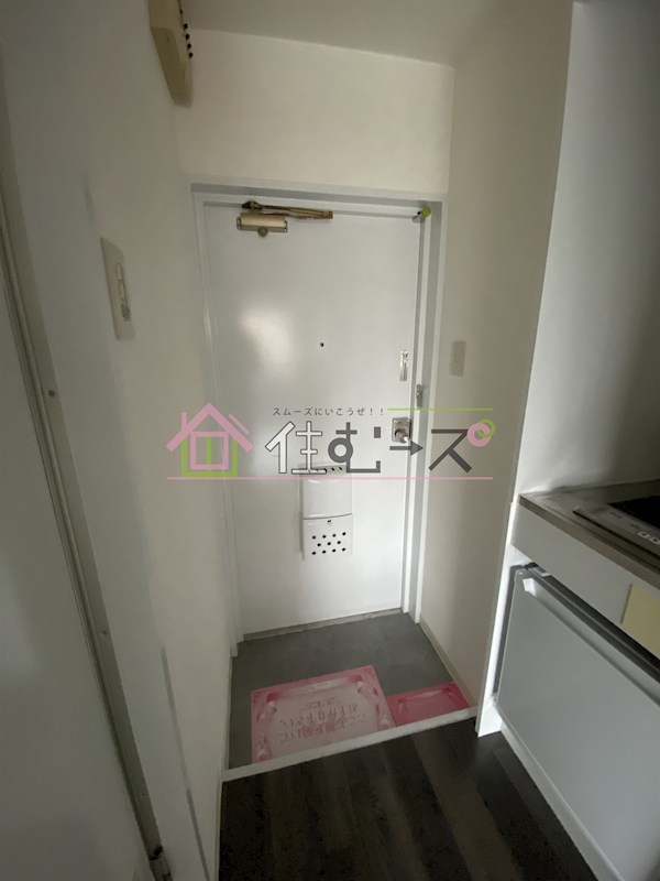 エスアイハイツ 玄関