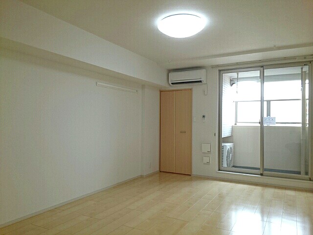 エクセレントⅢ藤田 リビング