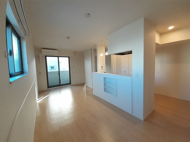 ウィステリア リビング