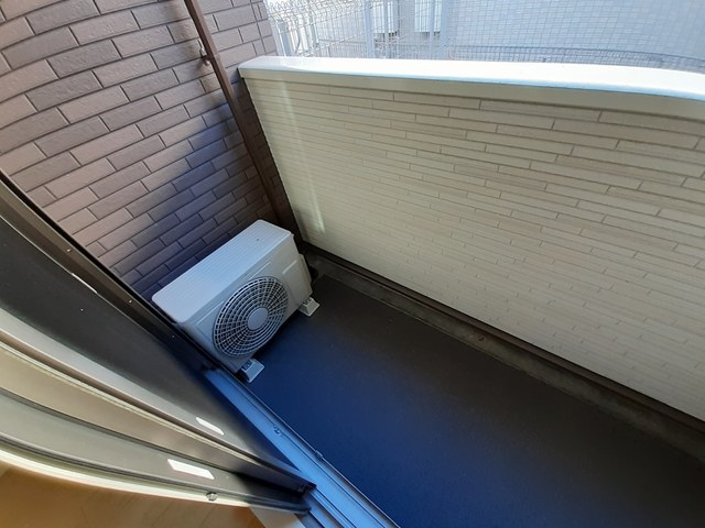 ウィステリア ベランダ