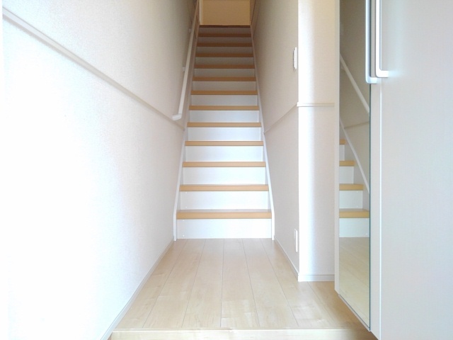 カーサ　クローバー 玄関