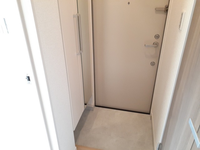 アルカンシエル　イースト 玄関