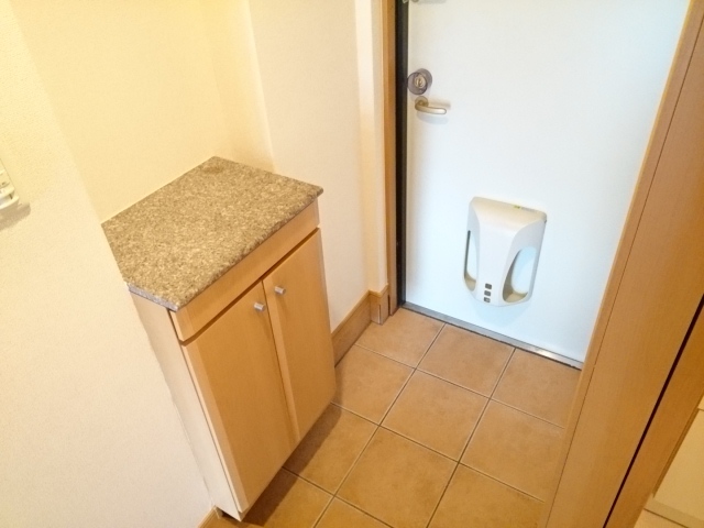 セイバリー道意 玄関