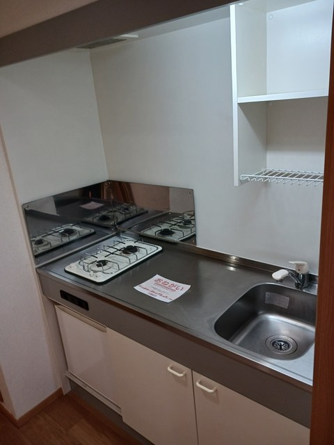 ＡＤＥＳＳＯ　（アデッソ） キッチン