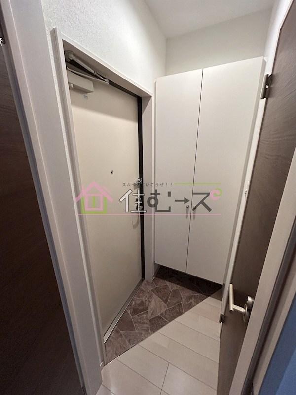 GRANDIR三津屋中 玄関