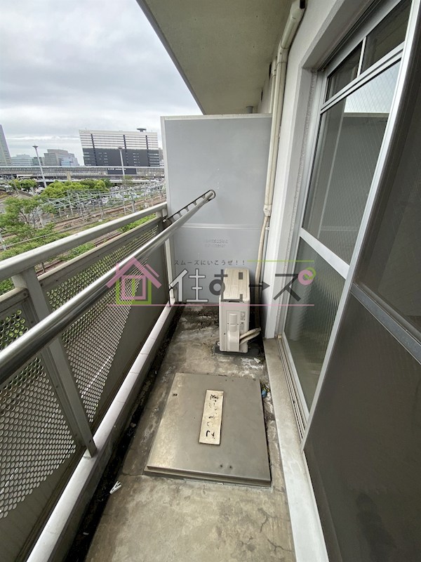 おおきに新大阪駅前サニーアパートメント ベランダ