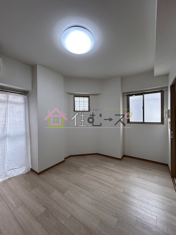 コスモ新大阪 ベッドルーム