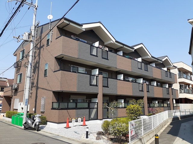 クレバーハウス 外観