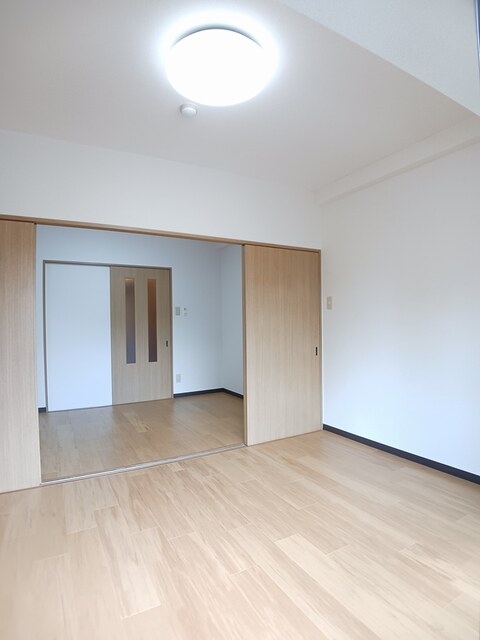 アーデル・ブルク その他3