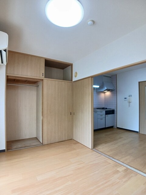 アーデル・ブルク その他4