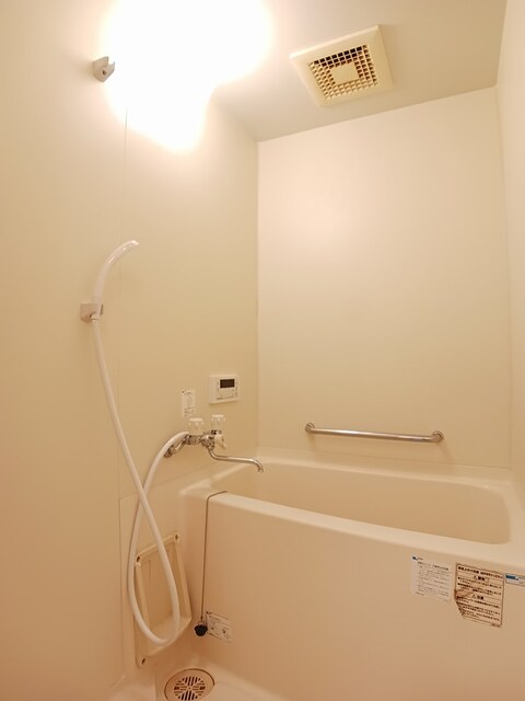 アーデル・ブルク 風呂画像