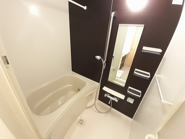 アーイラみなみ 風呂画像