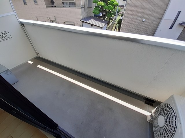 アーイラみなみ ベランダ