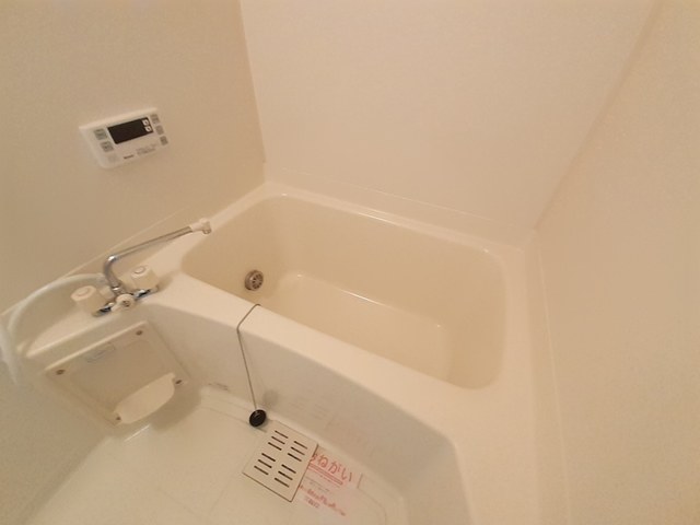 シャン・グリシーヌ 風呂画像