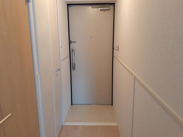 ブルーム国分 玄関