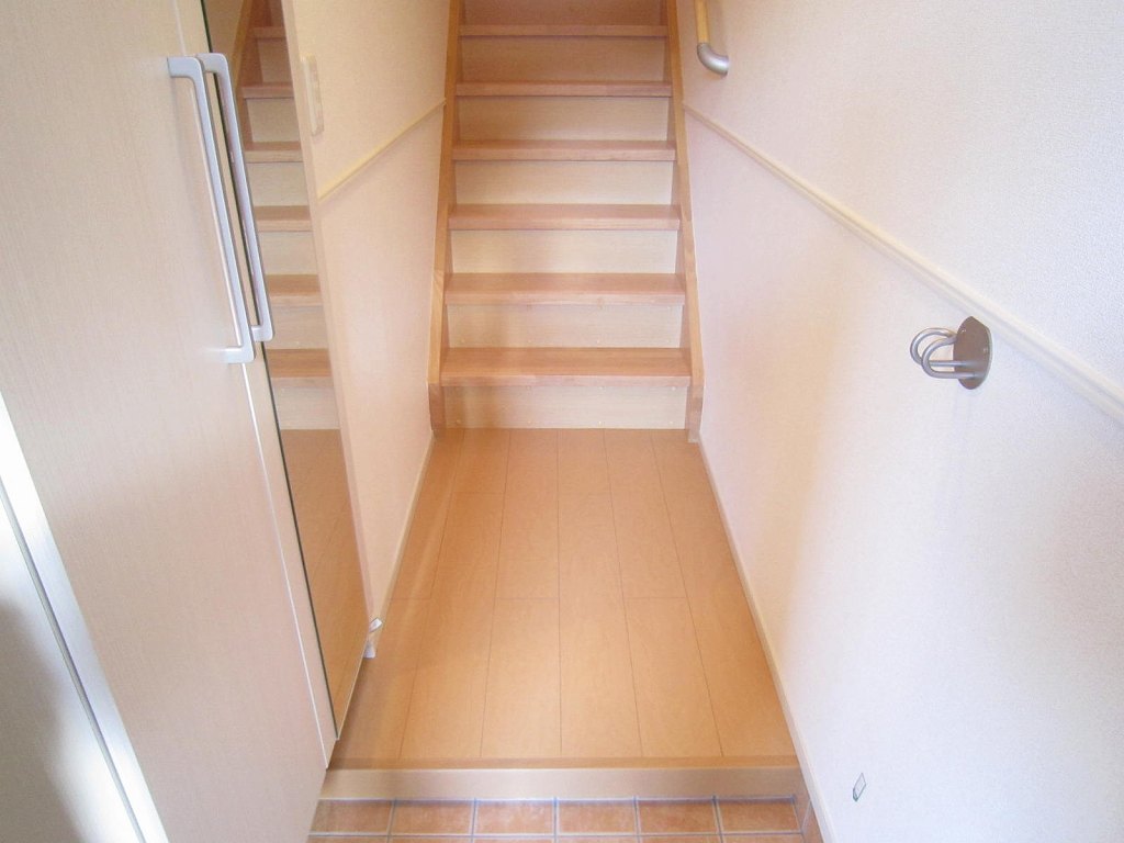 カルム　エレガンス 玄関